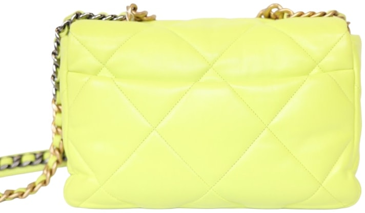 Chanel 19 &