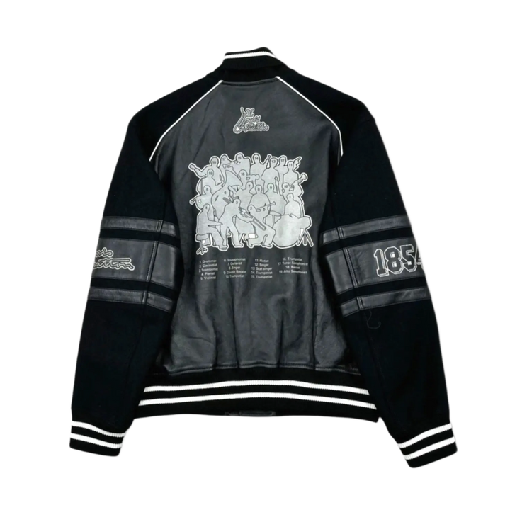 Louis Vuitton &