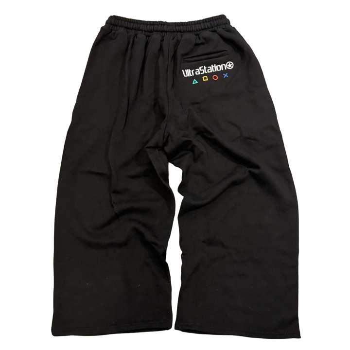 Ultra Wrld 'UltraStation 2' Black Sweatpants