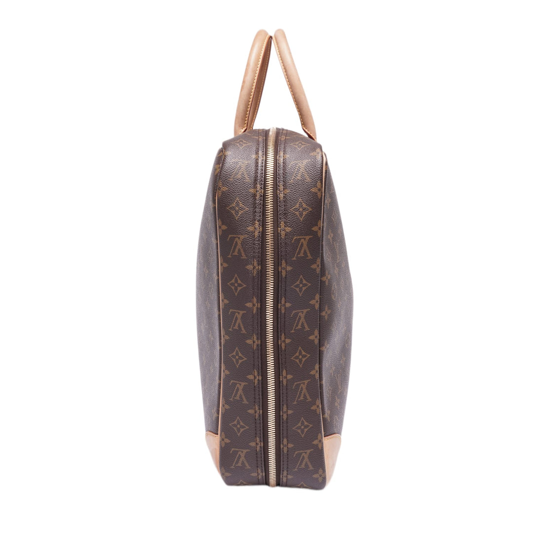 Louis Vuitton &