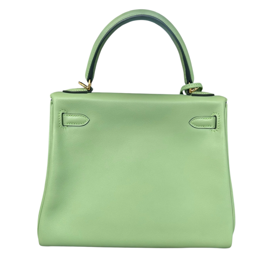 Hermès 'Vert Criquet' Gold Hardware Swift Kelly 25 Bag