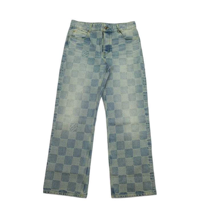 Louis Vuitton &