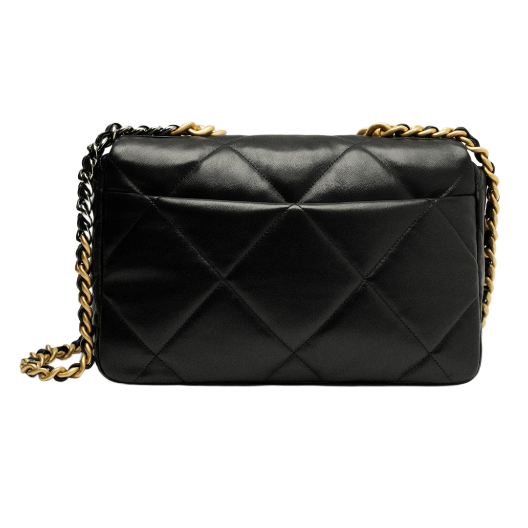 Chanel 19 &