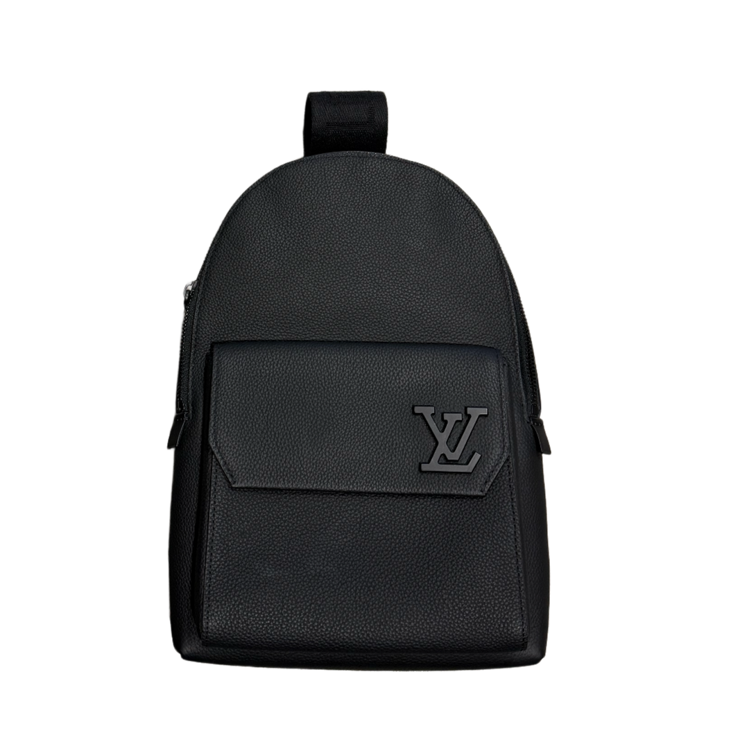 Louis Vuitton &