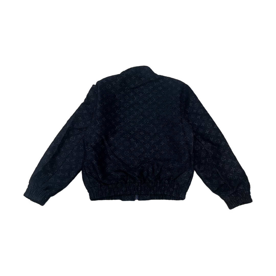 Louis Vuitton &